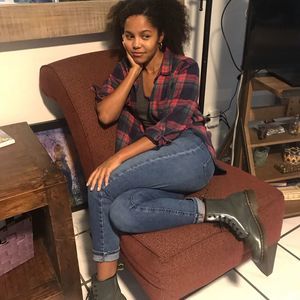 Meet your Posher, Hayla